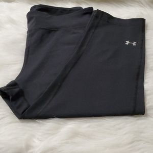 Under Armour

Capri